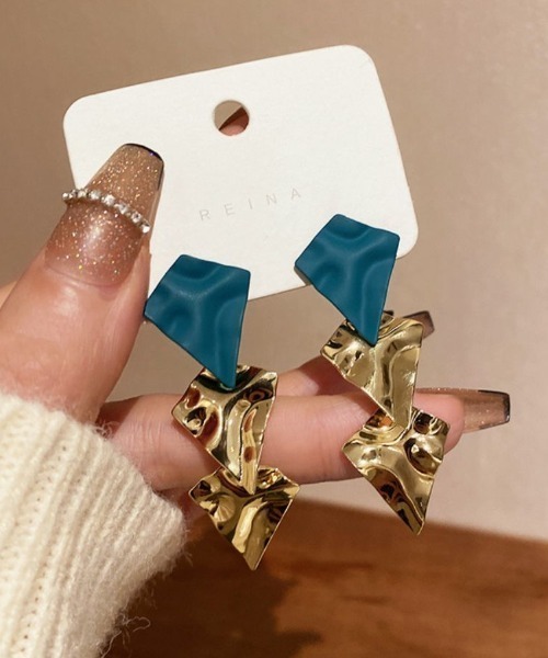 Forcement(フォースメント)の「アーティスティック上品カラーピアス(ピアス(両耳用)・レディース・ブルー/ゴールド系その他/ゴールド・ONESIZE)」の11枚目の写真