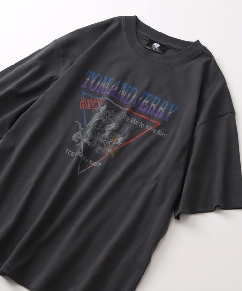 Tom&Jerry(トムアンドジェリー)の「【Tom & Jerry/トム & ジェリー】ヴィンテージライクコミックアートプリントTシャツ(Tシャツ/カットソー・メンズ・ブラック系その他/アイボリー/スミクロ/ホワイト系その他・M/L/LL)」の14枚目の写真