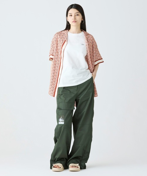 LACOSTE（ラコステ）の「アシンメトリー ワイドストレート カーゴポケットパンツ（その他パンツ・レディース・ダークグリーン・40/38/36/34）」の14枚目の写真