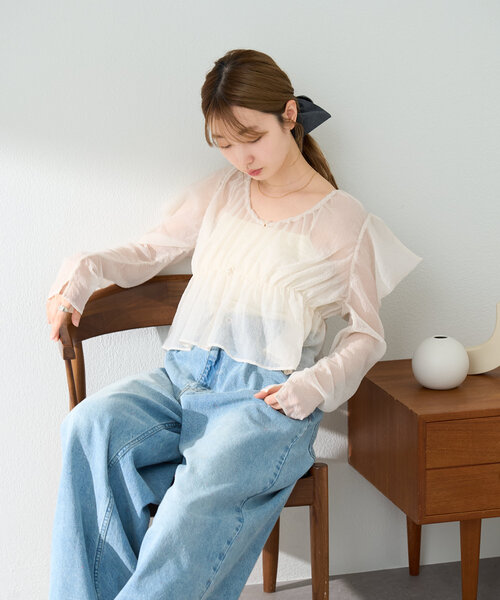 Kastane(カスタネ)の「【新色追加/S.Lサイズ/前後2WAY】チョーカー付きパワショルブラウス(シャツ/ブラウス・レディース・アイボリー/ピンク/オフホワイト/グリーン/ネイビー・SMALL/LARGE)」の7枚目の写真