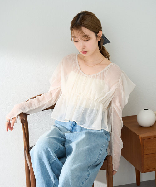 Kastane(カスタネ)の「【新色追加/S.Lサイズ/前後2WAY】チョーカー付きパワショルブラウス(シャツ/ブラウス・レディース・アイボリー/ピンク/オフホワイト/グリーン/ネイビー・SMALL/LARGE)」の8枚目の写真