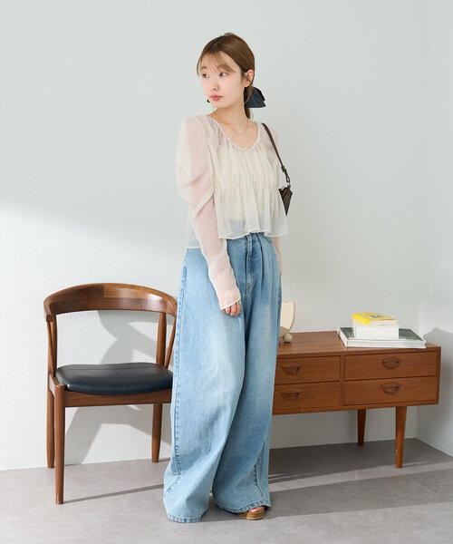 Kastane(カスタネ)の「【新色追加/S.Lサイズ/前後2WAY】チョーカー付きパワショルブラウス(シャツ/ブラウス・レディース・アイボリー/ピンク/オフホワイト/グリーン/ネイビー・SMALL/LARGE)」の9枚目の写真