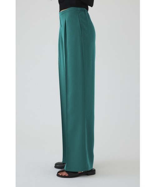 RIM.ARK(リムアーク)の「Center press comfy PT センタープレスコンフィパンツ(スラックス・レディース・ライトベージュ/ブラック/グリーン・36/38/34)」の13枚目の写真