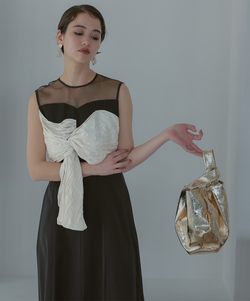 Callarus（カラルス）の「フロントねじりデザインワンピースドレス〔Callarus〕（ドレス・レディース・ネイビー系/ブラック系/モカ・M/L）」の4枚目の写真