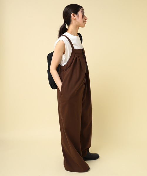 RNA-N(アールエヌエーエヌ)の「O0740 レーヨンリネン2タックオーバーオール(つなぎ/オールインワン・レディース・ネイビー/ダークブラウン/ブラック・FREE)」の5枚目の写真