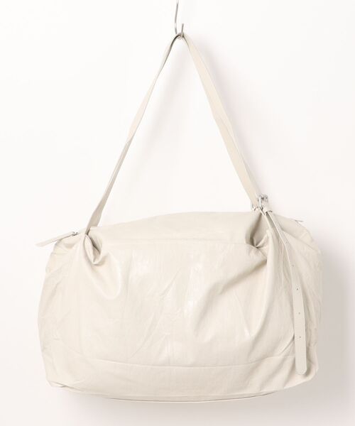 an meets zakka(アンミツザッカ)の「an meets zakka ヴィンテージライク合成皮革2WAYショルダーボストンバッグ(ボストンバッグ・レディース・ブラウン/ブラック/アイボリー・ONESIZE)」の16枚目の写真