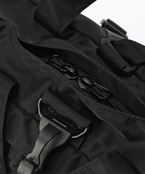 BAGJACK(バッグジャック)の「bagjack / バッグジャック 3way helmet bag(トートバッグ・メンズ・ブラック・FREE)」の9枚目の写真