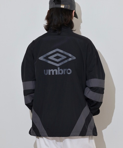 UMBRO アンブロ 00s ナイロンジャケット アンブロ イングランド代表 ナイロンジャケット サッカー 紺 青