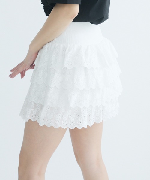 TITTY&CO.（ティティーアンドコー）の「シュガーフリルティアードスカート（スカート・レディース・ブラック/ホワイト・FREE）」の9枚目の写真