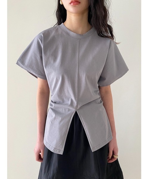 Didot.showroom(ディドット ショールーム)の「フロントワイドスリッドT(Tシャツ/カットソー・レディース・アイボリー/ブラック/グレー・FREE)」の3枚目の写真
