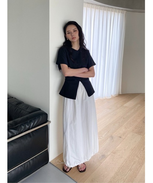 Didot.showroom(ディドット ショールーム)の「フロントワイドスリッドT(Tシャツ/カットソー・レディース・アイボリー/ブラック/グレー・FREE)」の5枚目の写真