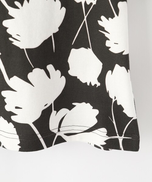 Dessin(デッサン)の「【リンクコーデ】フラワープリントTシャツ(Tシャツ/カットソー・キッズ・ブラック系/グリーン系その他2・11/12/13/14)」の5枚目の写真