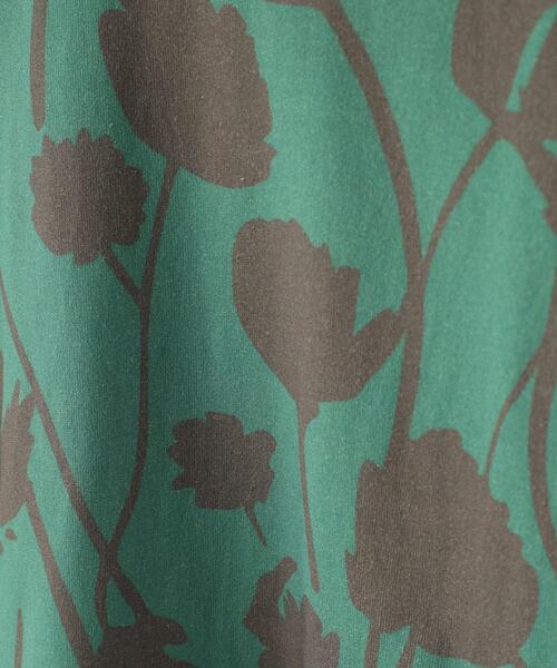 Dessin(デッサン)の「【リンクコーデ】フラワープリントTシャツ(Tシャツ/カットソー・キッズ・ブラック系/グリーン系その他2・11/12/13/14)」の3枚目の写真