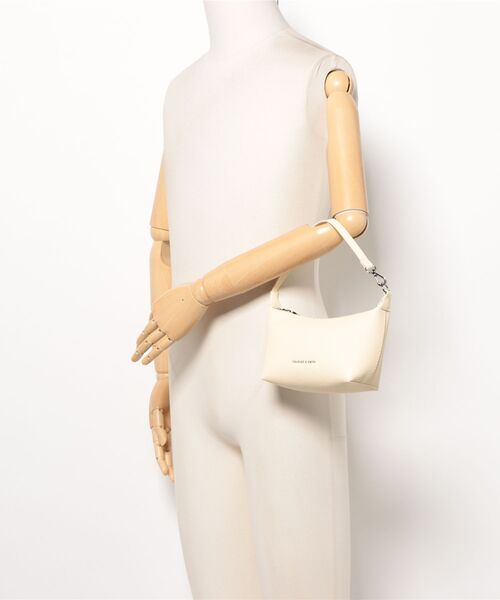 台湾 CHARLES&KEITH Beryl ベリル バケットバッグ CHARLES & KEITH｜Beryl ベリル バケツバッグ | Rakuten Fashion