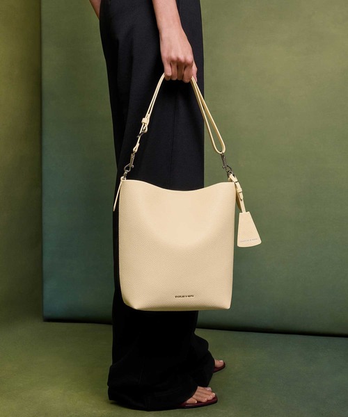 Beryl ベリル バケツバッグ（ショルダーバッグ）｜CHARLES & KEITH