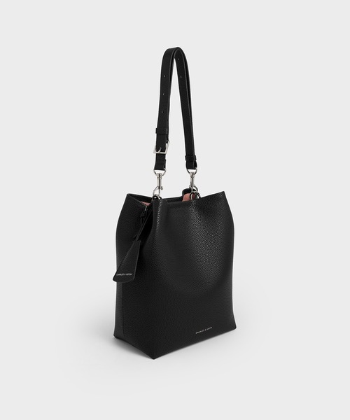 CHARLES & KEITH(チャールズ & キース)の「Beryl ベリル バケツバッグ(ショルダーバッグ・レディース・ライトイエロー/スミクロ/ライトベージュ/チョコ・M)」の21枚目の写真