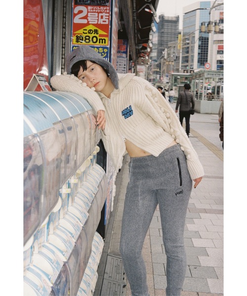 HOLIDAY（ホリデイ）の「WOOL PONPON ZIP-UP KNIT JACKET (TWO STEPS) ウールポンポンジップアップニットジャケット (トゥーステップス)（ニット/セーター・レディース・ホワイト/ブラウン・ONE SIZE）」の7枚目の写真