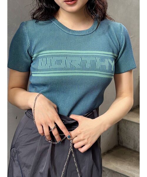 MURUA(ムルーア)の「バイカラーロゴハーフニット(ニット/セーター・レディース・オレンジ/ブラック/アイボリー/ブルー・FREE)」の3枚目の写真