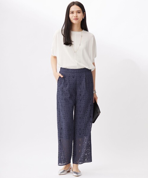 自由区(ジユウク)の「フラワータイルレース パンツ(その他パンツ・レディース・ダルブルー系/オリーブ系/アイボリー系・40/38)」の5枚目の写真