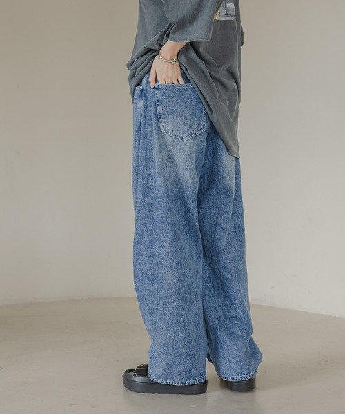 LOWRYS FARM(ローリーズファーム)の「ライトデニムカーブパンツ 570435(デニムパンツ・メンズ・ブルー/ブラック・MEDIUM/LARGE)」の14枚目の写真