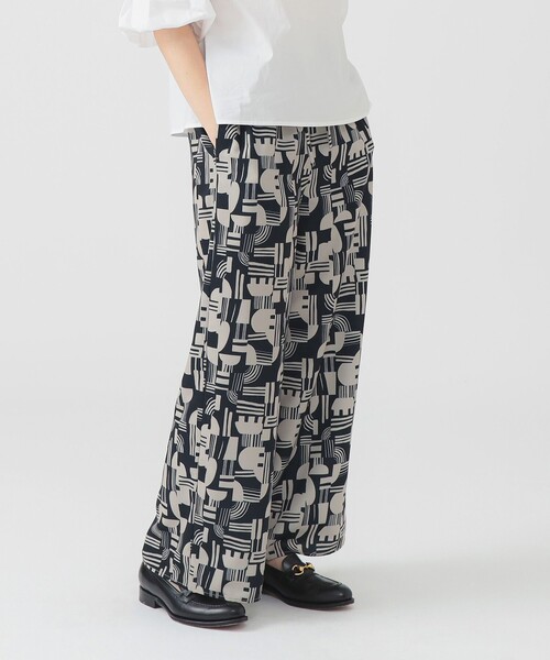 B:MING by BEAMS（ビーミングバイビームス）の「【洗える】ジオメトリック プリント イージーパンツ（S～M）（その他パンツ・レディース・ブラック/ブラウン・MEDIUM/SMALL）」の2枚目の写真