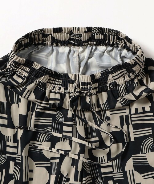 B:MING by BEAMS（ビーミングバイビームス）の「【洗える】ジオメトリック プリント イージーパンツ（S～M）（その他パンツ・レディース・ブラック/ブラウン・MEDIUM/SMALL）」の10枚目の写真
