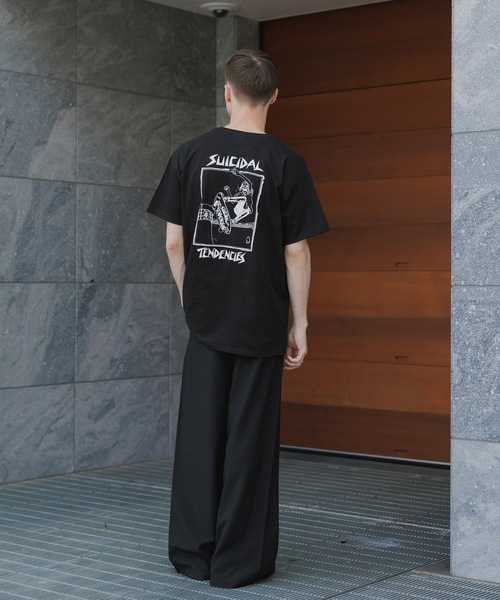 セール】SUICIDAL TENDENCIES TS 8 Skater + Sticker Tシャツ