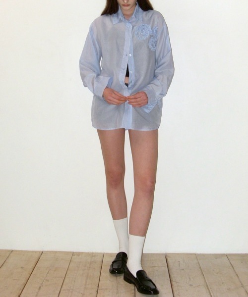 CRANK(クランク)の「【CRANK】FLOWER STRIPED SHEER SHIRT / 【クランク】フラワーストライプボーダーシアー長袖シャツ(シャツ/ブラウス・レディース・ホワイト/ピンク/ブルー・ONE SIZE)」の15枚目の写真