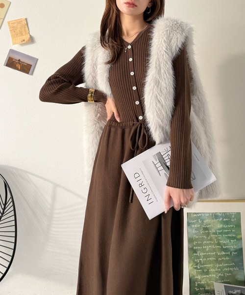 classicalelf(クラシカルエルフ)の「一枚で上品なラク可愛いが完成!ウエストリボンニットワンピース(ロング丈)(ワンピース・レディース・ブラック/ブラウン・MEDIUM/LARGE/X-LARGE/SMALL)」の15枚目の写真