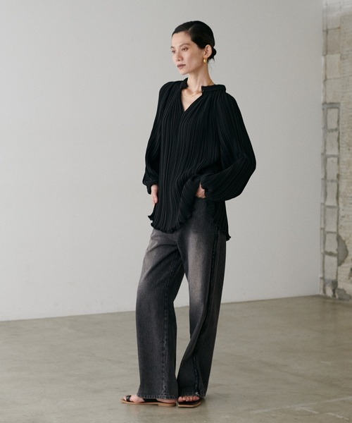 LARUTA（ラルータ）の「【LARUTA】プリーツスモックブラウス（シャツ/ブラウス・レディース・ブラウン/オフホワイト/サックスブルー/ブラック・FREE）」の16枚目の写真