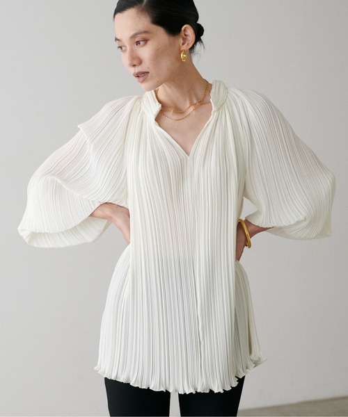 LARUTA（ラルータ）の「【LARUTA】プリーツスモックブラウス（シャツ/ブラウス・レディース・ブラウン/オフホワイト/サックスブルー/ブラック・FREE）」の8枚目の写真