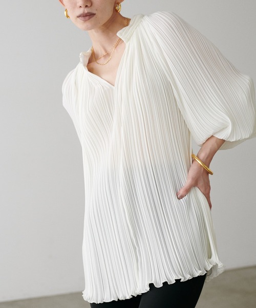 LARUTA（ラルータ）の「【LARUTA】プリーツスモックブラウス（シャツ/ブラウス・レディース・ブラウン/オフホワイト/サックスブルー/ブラック・FREE）」の7枚目の写真