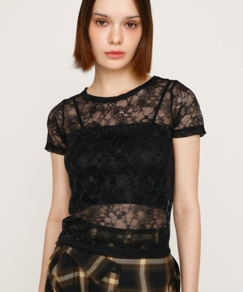 SLY(スライ)の「CUT LACE EMBROIDERY T/SH カット レース エンブロイダリー Tシャツ 夏服 秋服 半袖 シアートップス(Tシャツ/カットソー・レディース・ブラック/ベージュ・FREE)」の2枚目の写真
