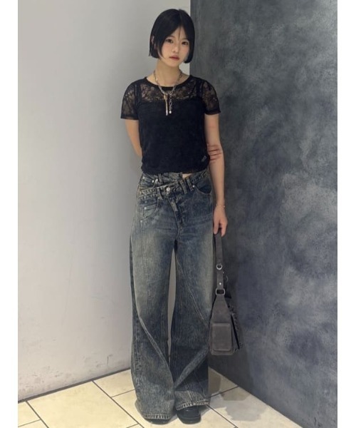 SLY(スライ)の「CUT LACE EMBROIDERY T/SH カット レース エンブロイダリー Tシャツ 夏服 秋服 半袖 シアートップス(Tシャツ/カットソー・レディース・ブラック/ベージュ・FREE)」の13枚目の写真