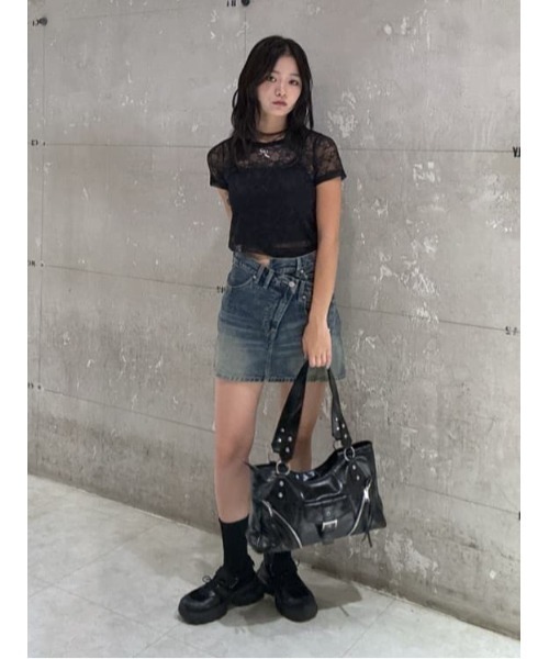 SLY(スライ)の「CUT LACE EMBROIDERY T/SH カット レース エンブロイダリー Tシャツ 夏服 秋服 半袖 シアートップス(Tシャツ/カットソー・レディース・ブラック/ベージュ・FREE)」の14枚目の写真