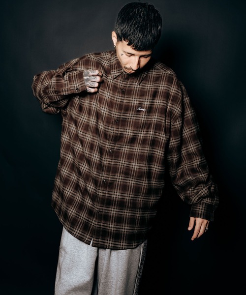 Subciety（サブサエティ）の「Essential check shirt（シャツ/ブラウス・メンズ・ブラック/ブラウン・SMALL/MEDIUM/LARGE/X-LARGE）」の3枚目の写真