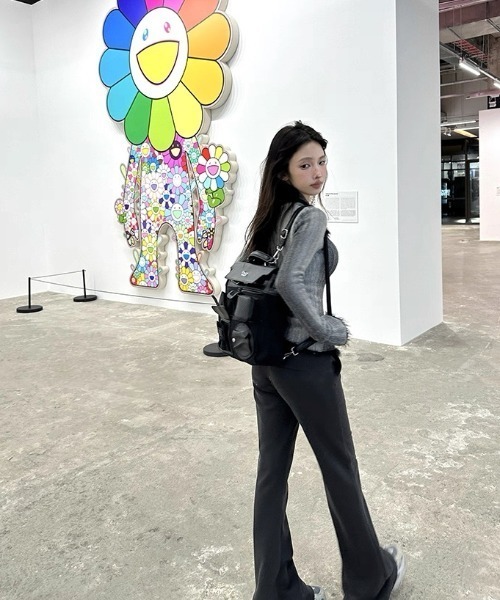 ViViDAY(ビビデー)の「ダブルジップニットトップス(ニット/セーター・レディース・グレー/グリーン・M)」の8枚目の写真