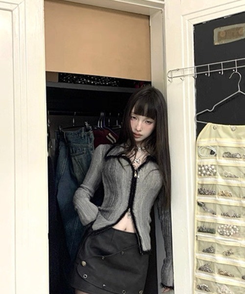 ViViDAY(ビビデー)の「ダブルジップニットトップス(ニット/セーター・レディース・グレー/グリーン・M)」の10枚目の写真