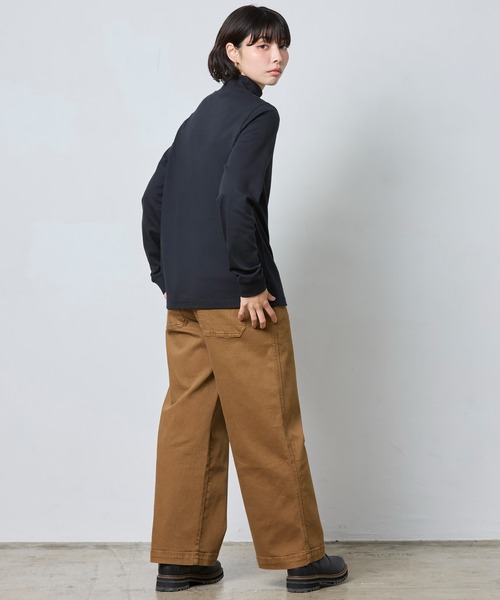 L.L.Bean(エルエルビーン)の「エル・エル・ビーン・モック・タートルネック 米国フィット・レギュラー(Tシャツ/カットソー・レディース・ホワイト/ブラック/タン/レッド/ネイビー・SMALL/MEDIUM/X-SMALL)」の19枚目の写真