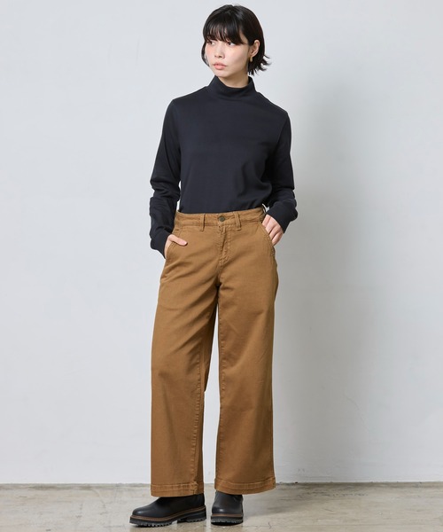 L.L.Bean(エルエルビーン)の「エル・エル・ビーン・モック・タートルネック 米国フィット・レギュラー(Tシャツ/カットソー・レディース・ホワイト/ブラック/タン/レッド/ネイビー・SMALL/MEDIUM/X-SMALL)」の20枚目の写真