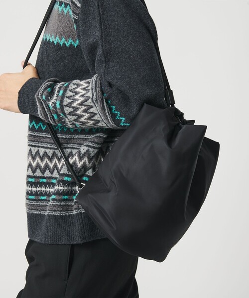 BEAUTY&YOUTH UNITED ARROWS（ビューティーアンドユースユナイテッドアローズ）の「ナイロン ツイル ワンショルダー バッグ（ショルダーバッグ・メンズ・ブラック/ダークブラウン・FREE）」の4枚目の写真