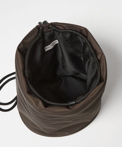 BEAUTY&YOUTH UNITED ARROWS（ビューティーアンドユースユナイテッドアローズ）の「ナイロン ツイル ワンショルダー バッグ（ショルダーバッグ・メンズ・ブラック/ダークブラウン・FREE）」の19枚目の写真