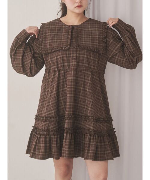 merry jenny（メリージェニー）の「checkスクエアカラーミニワンピース（ワンピース・レディース・レッド/グリーン/ブラウン・FREE）」の2枚目の写真