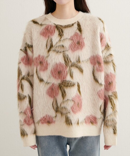 新品タグ付き花柄ジャガードシャギーニットプルオーバー natural couture（ナチュラルクチュール）の「花柄ジャガードシャギー