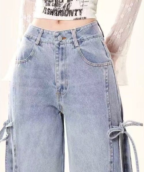 yuue' ( wear )(ユーイ)の「サイドリボンワイドデニムパンツ(デニムパンツ・レディース・ライトブルー・L/M/S)」の4枚目の写真