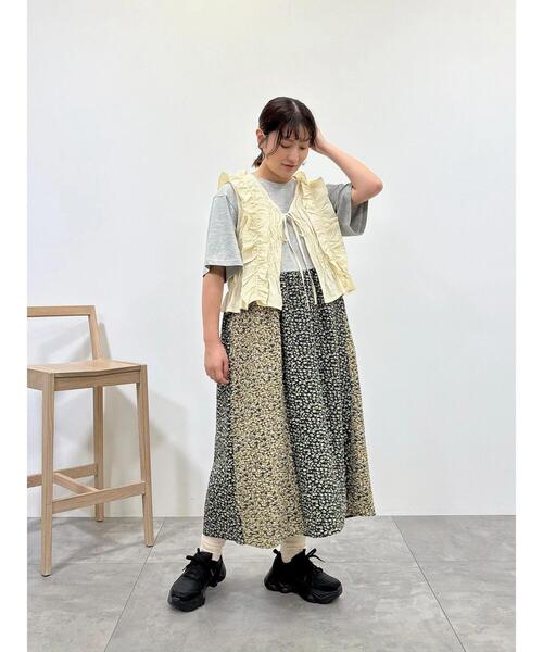 SM2(エスエムツー)の「パッチワーク花柄ドッキングワンピース(ワンピース・レディース・チャコールグレー/グレー/ベージュ・F)」の9枚目の写真