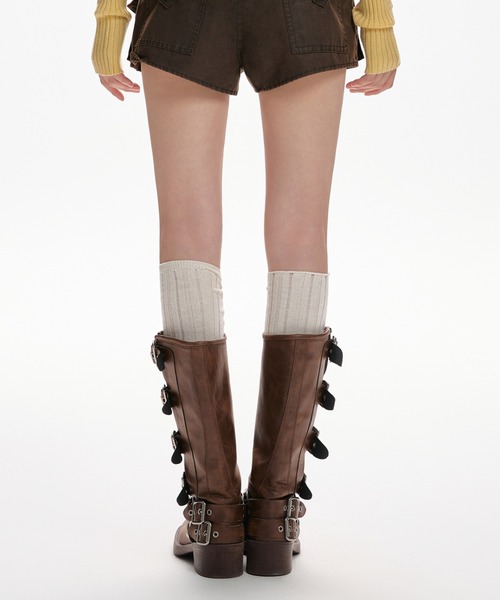 Vipoa(ヴィポア)の「Vintage belt buckle design boots(ブーツ・レディース・ブラック/ブラウン・SMALL/MEDIUM/LARGE)」の11枚目の写真
