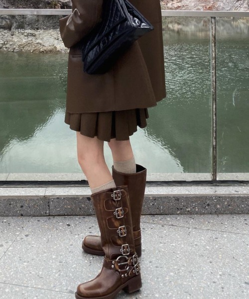 Vipoa(ヴィポア)の「Vintage belt buckle design boots(ブーツ・レディース・ブラック/ブラウン・SMALL/MEDIUM/LARGE)」の16枚目の写真