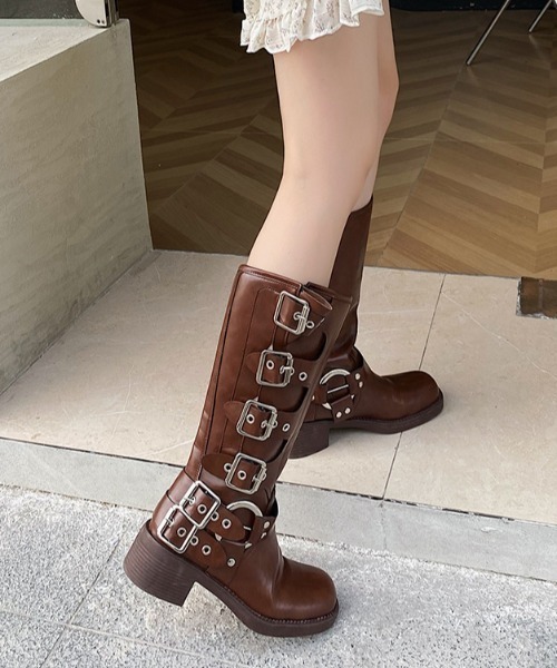 Vipoa(ヴィポア)の「Vintage belt buckle design boots(ブーツ・レディース・ブラック/ブラウン・SMALL/MEDIUM/LARGE)」の7枚目の写真