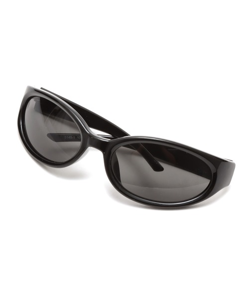 atmos pink（アトモスピンク）の「atmos pink Curved Sunglasses / アトモス ピンク カーブ サングラス（サングラス・レディース・ブラック/ホワイト・FREE）」の7枚目の写真